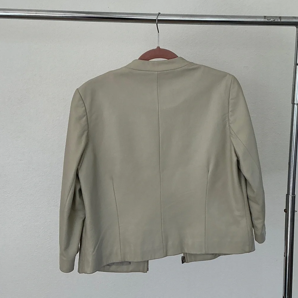 Kenneth Cole Light Beige Leather Jacket - Picture 2 of 3